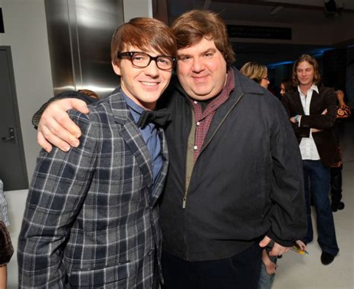 Dan Schneider children: Does Dan Schneider have kids? 1 Dan Schneuder