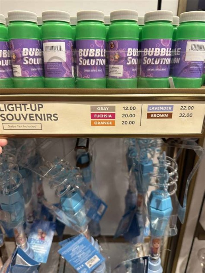 Does Disney refill bubble wands?