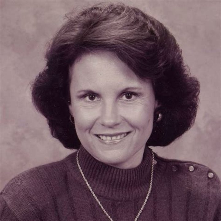 Donna Adamek Donna Adamek