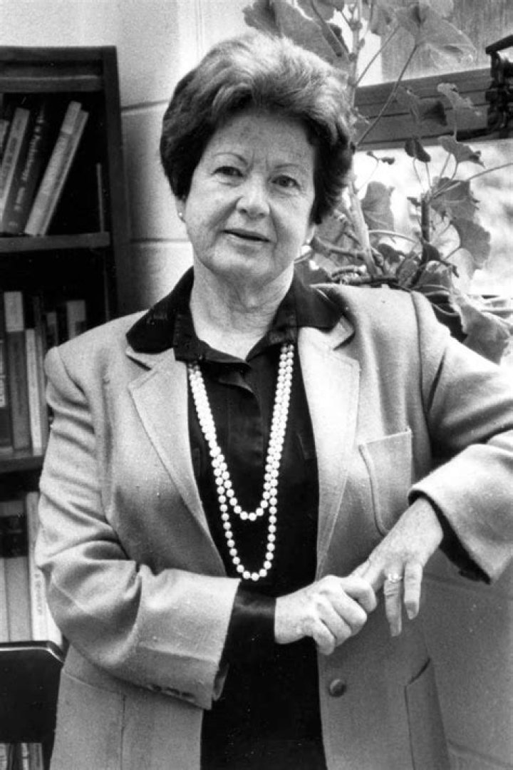E. Mavis Hetherington E. Mavis Hetherington