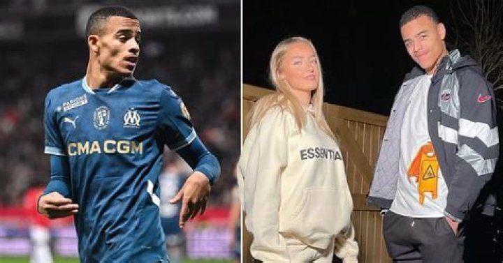 Harriet Robson Biography: Age, height, parents, boyfriend, college, net worth, Instagram 1 Harriet Robson