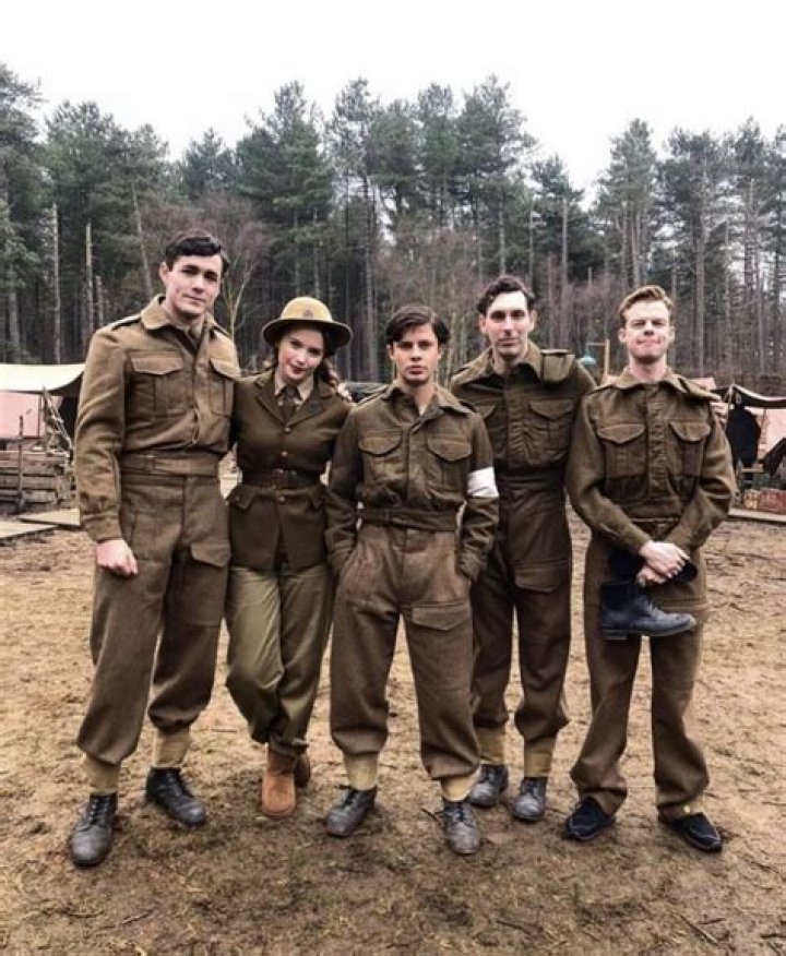 Jonah Hauer King and Julia Bowen in World on Fire season 1