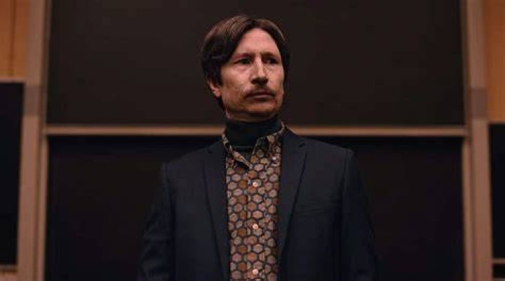 Jonathan Aris Net Worth