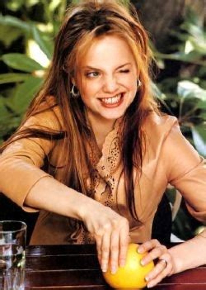 Mena Suvari Diet Plan