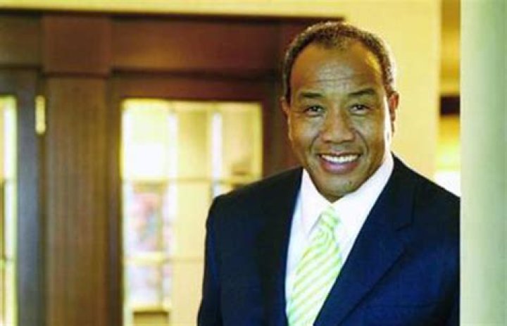 Michael Lee-Chin Michael Lee-Chin
