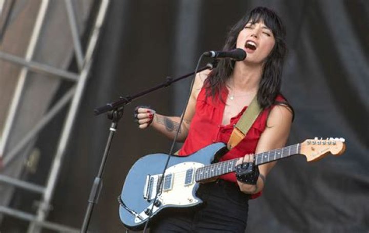 Sharon Van Etten Sharon Van Etten