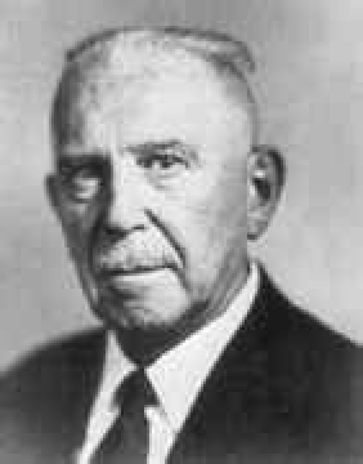 Solomon Lefschetz Solomon Lefschetz
