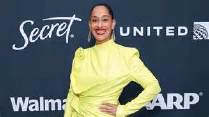 Who is Tracee Ross' father Robert Ellis Silberstein? 1 tracee ellis ross neon 1