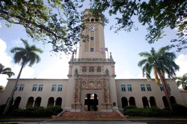 University of Puerto Rico School of Medicine
