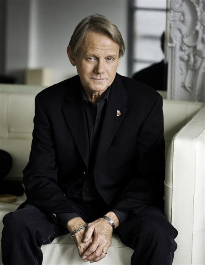 William Sanderson William Sanderson